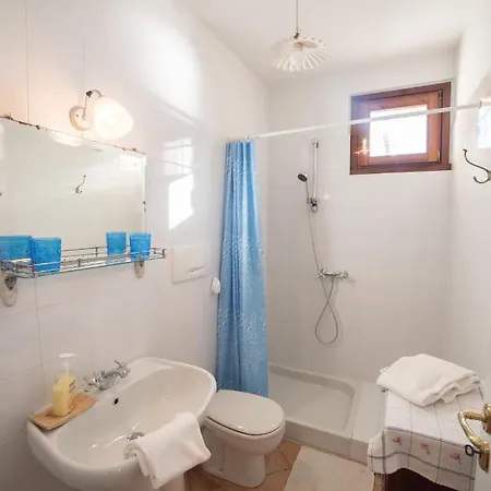 Villa Romantic Nido Con Piscina Condivisa