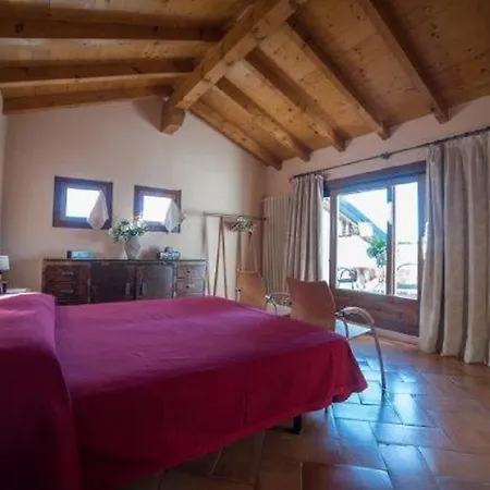 Villa Romantic Nido Con Piscina Condivisa