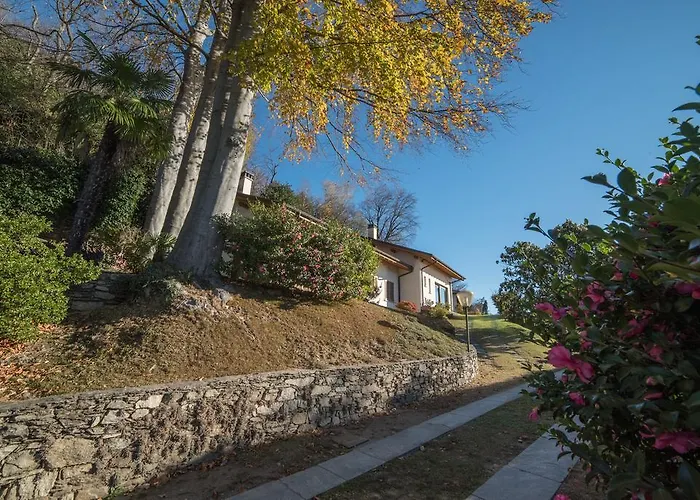 Romantic Nido Villa *